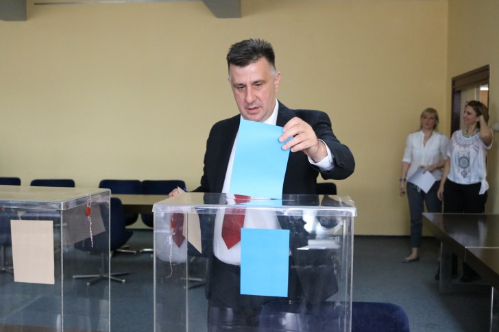 Gvozdenović glasa