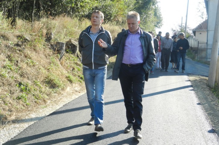 Glišić obilazi novi put