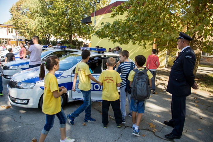 Dan druženja sa policijom