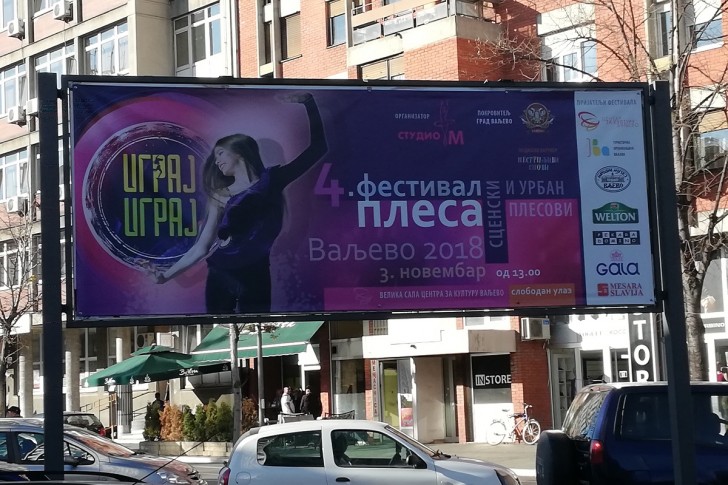 Bilbord ipred zgrade Grada