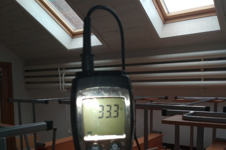 U medijateci 33,3 stepena