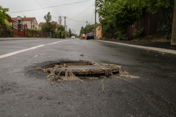 Šahta u Ulici Jakova Nenadovića