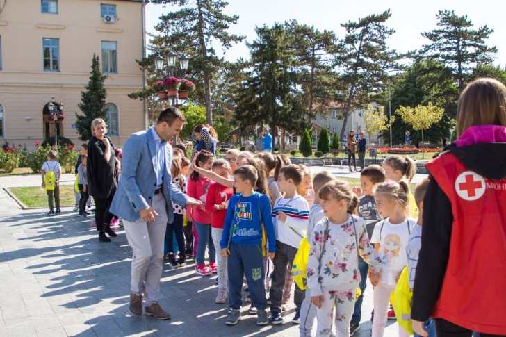 Boban Janković i mališani 