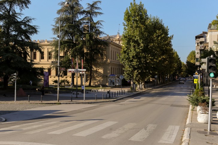 Zakrpljena ulica nakon radova