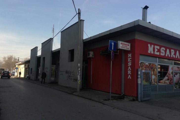 Privremeni objekat na pijaci