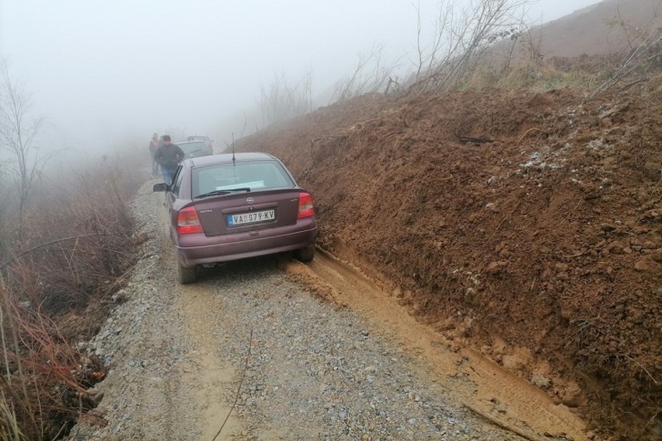 Zatrpana deonica, foto Milutin Rafailovic 1