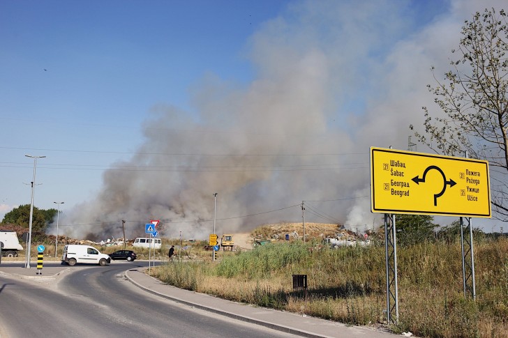 Požar na valjevskoj deponiji