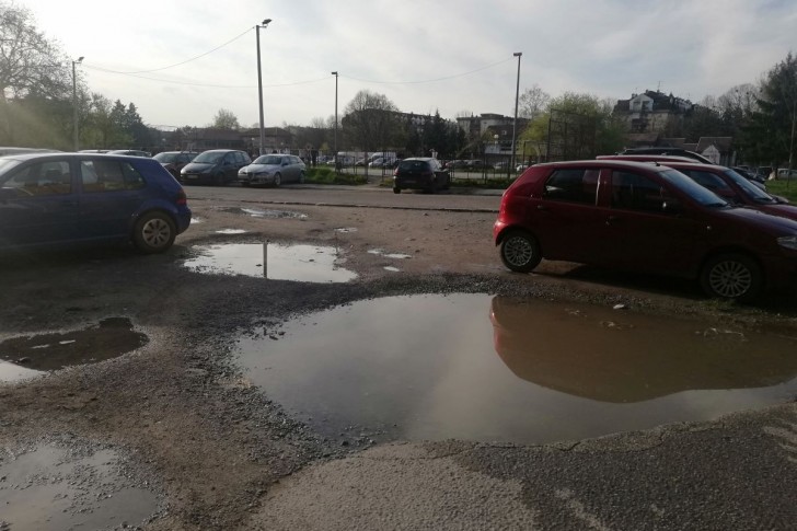 Parking u Koluvari 2
