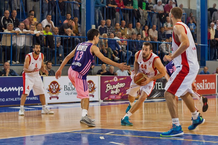 Mladen Jeremić u prodoru