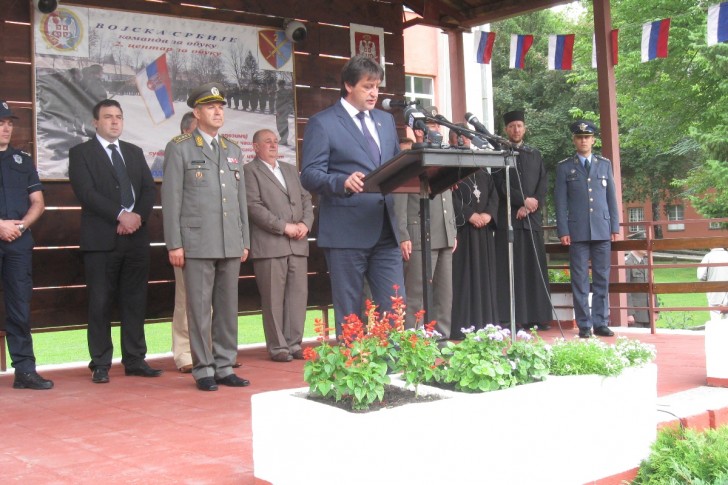 Ministar Gašić i zvanice