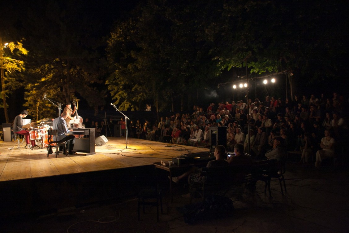 Bojan Marjanović džez trio