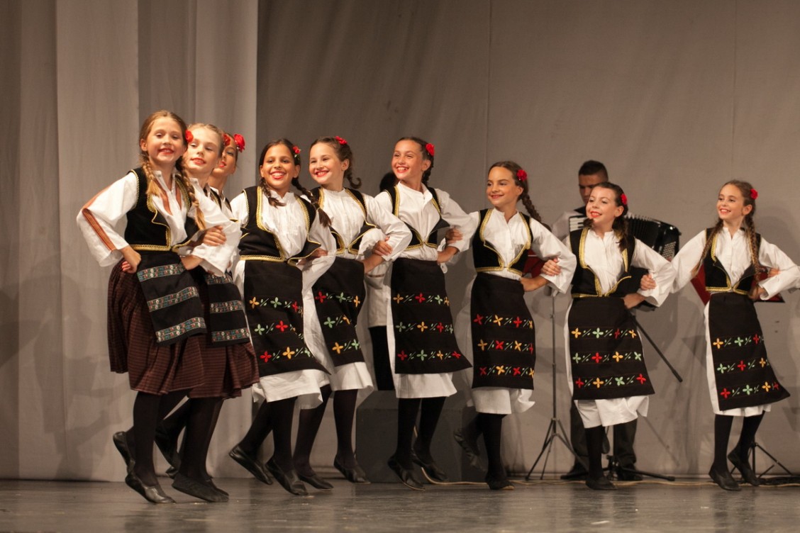 Veče folklora
