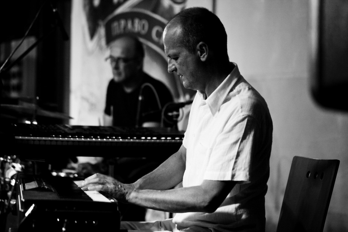 Laza Avramović "World music"