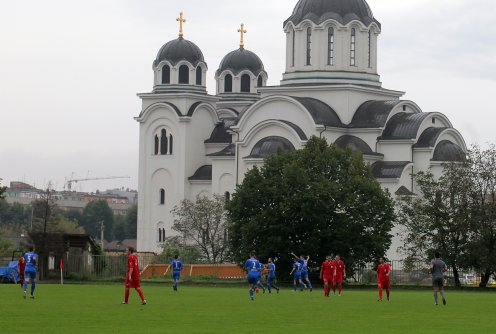 Slavlje igrača FK Jasenica nakon postignutog gola (foto: Đorđe Đoković)