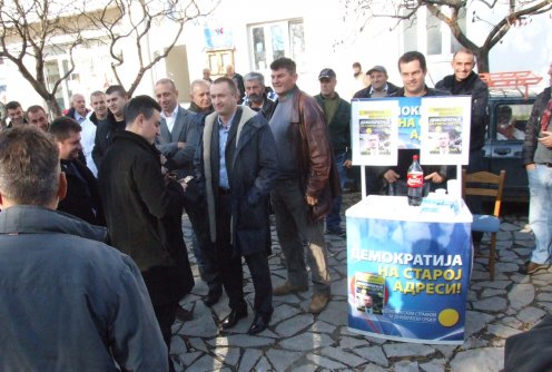 Bojan Pajtić u Mionici (foto: kolubarske.rs)