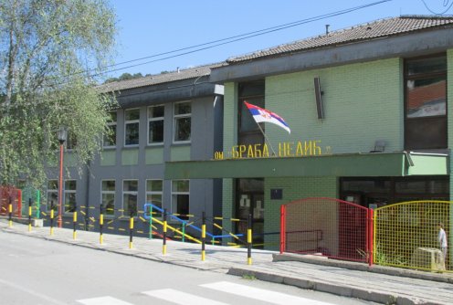Osnovna &scaron;kola &bdquo;Braća Nedić&rdquo;&nbsp; (foto: Dragan Savić)