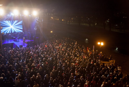 Doček Nove 2016. (ilustracija) (foto: Đorđe Đoković)