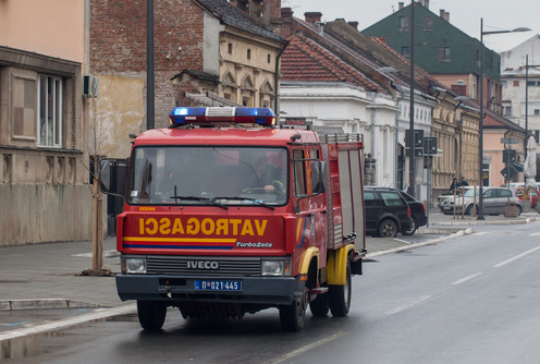 Dolazak vatrogasaca (foto: Đorđe Đoković)