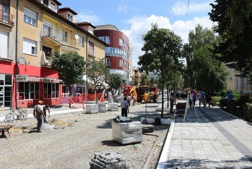 Radovi u Karađorđevoj ulici (foto: Kolubarske.rs)