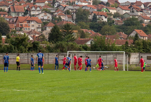 Prvi gol fudbalera Smedereva iz slobodnog udarca (foto: Đorđe Đoković)