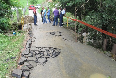 Posledice poplave u Rađevom selu (foto: Kolubarske.rs)