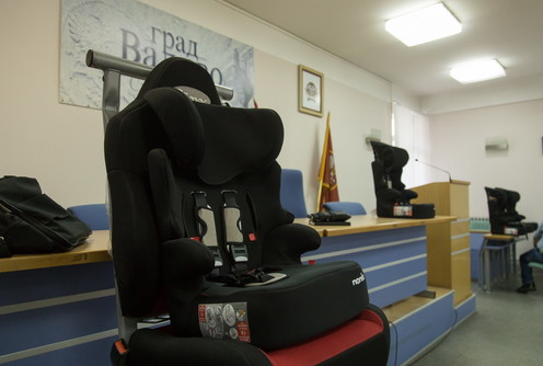 Auto sedišta za decu (foto: Đorđe Đoković)