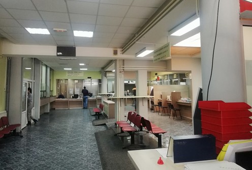 Šalter sala Gradske uprave (foto: Kolubarske.rs)