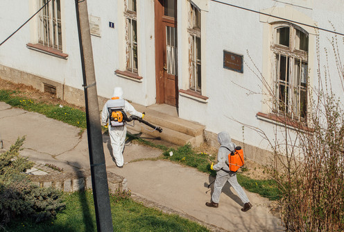 Dezinfekcija (foto: Đorđe Đoković)
