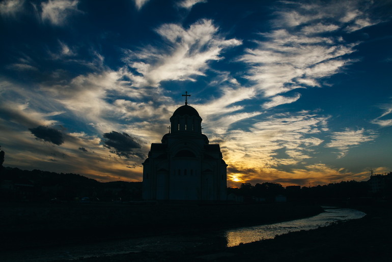 Hram (ilustracija) (foto: Đorđe Đoković)