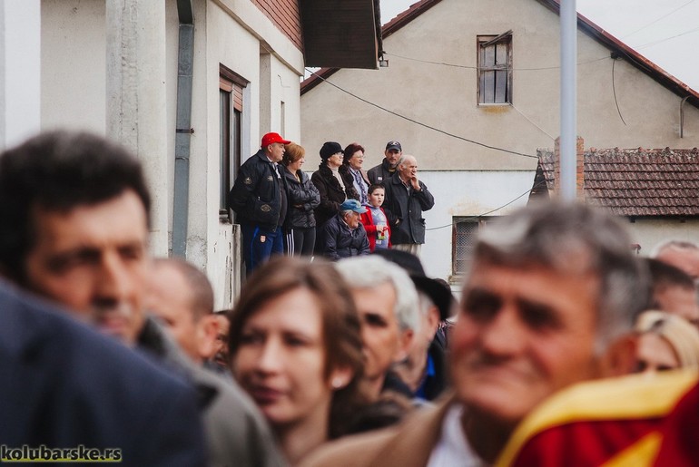 Građani (ilusracija) (foto: Đorđe Đoković)
