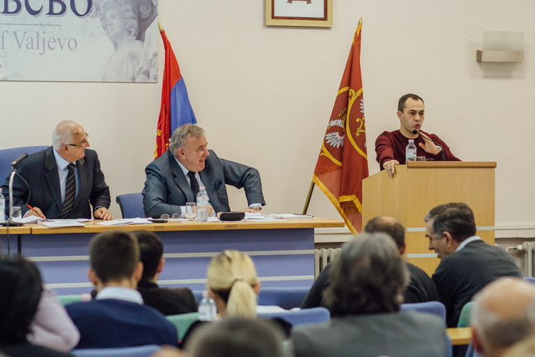Milan Gajić za skupštinskom govornicom (arhiva) (foto: Đorđe Đoković)