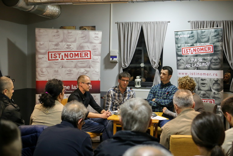 Istinomer forum - Kada će Valjevo da prodiše? (foto: Đorđe Đoković)