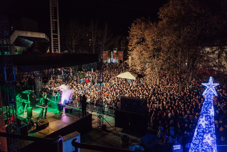 Doček na Gradskom trgu (arhiva) (foto: DjordjeDjokovic)