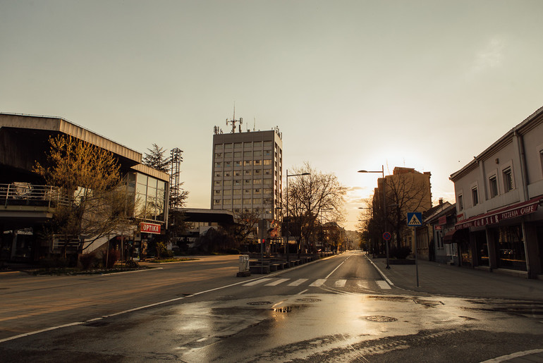Policijski čas u Valjevu (petak 10.04.2020.) (foto: DjordjeDjokovic)
