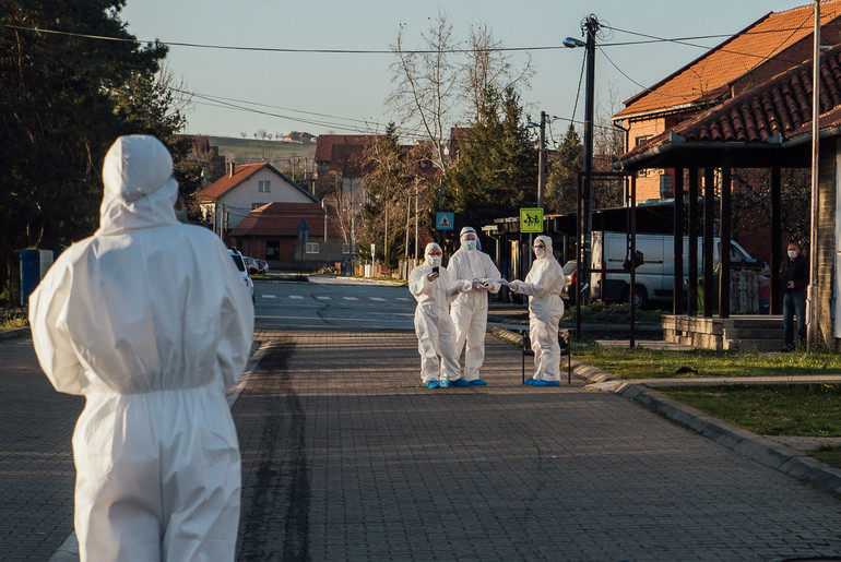 Zdravstveni radnici kovid ambulante (foto: DjordjeDjokovic)